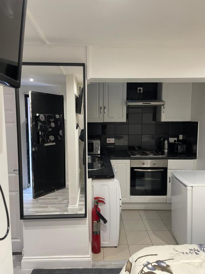 Comfort Studio London Ngoại thất bức ảnh
